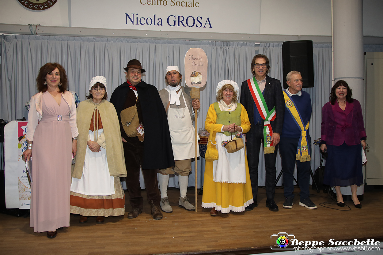 VBS_2747 - VBS_2392 - Investitura Maschere Carnevale di Nichelino 2024.jpg